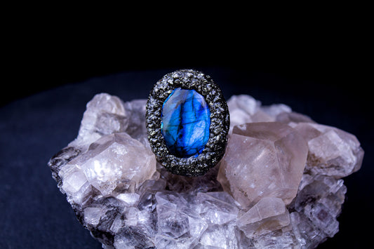 Aurora Borealis (Adjustable ring band # 3)