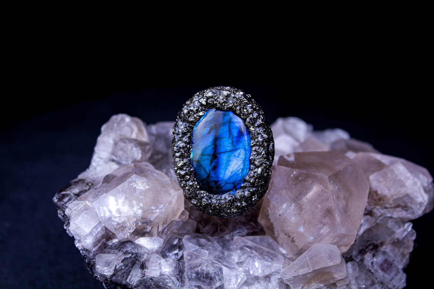 Aurora Borealis (Adjustable ring band # 3)